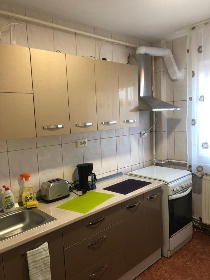 Апартаменты Apartament Magnolia, Piata Gorjului- Metrou Бухарест Экстерьер фото